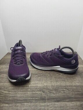 Topo Athletic Ultraventure 2 Shoes Womens Size 8.5 Purple Trail Running Vibram